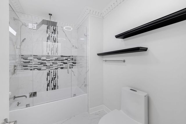 4 Waverly Court, Park Forest, IL 60466