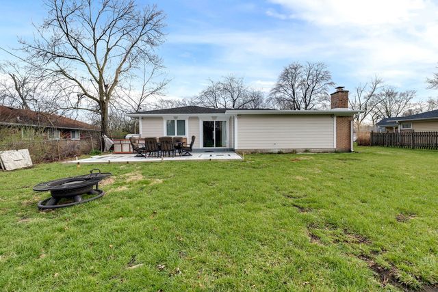 4 Waverly Court, Park Forest, IL 60466