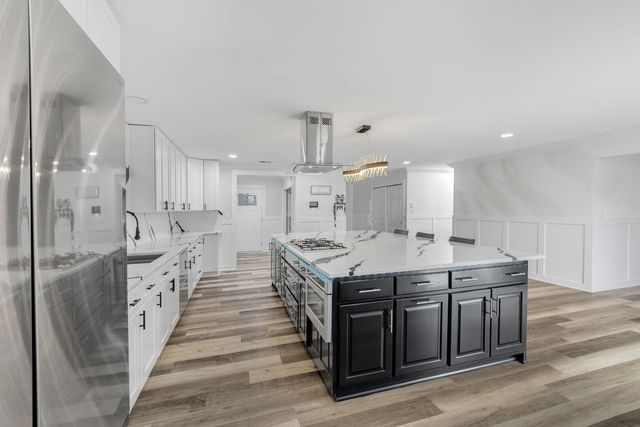 4 Waverly Court, Park Forest, IL 60466