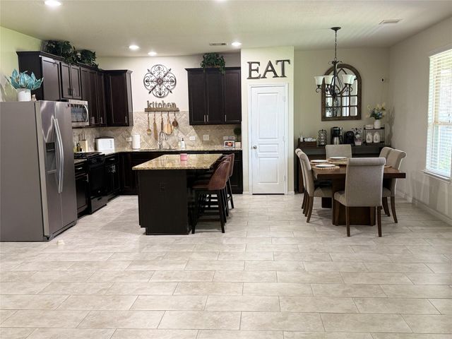 19627 Blue Pine Circle, Cypress, TX 77429