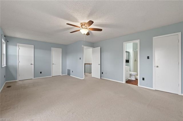 1621 Helmsley CT, Virginia Beach, VA 23464