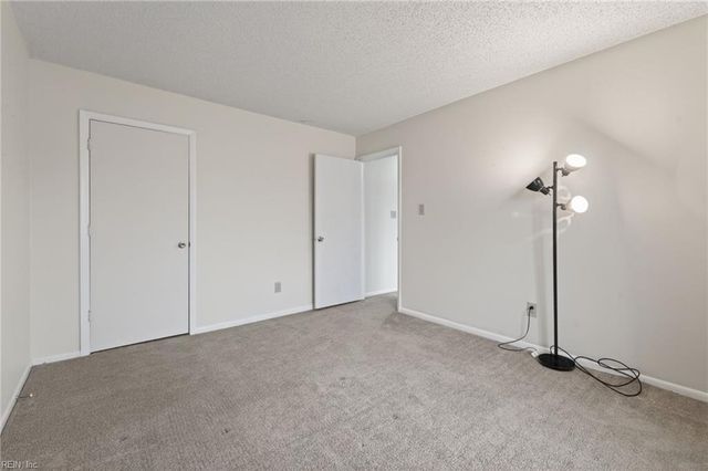 1621 Helmsley CT, Virginia Beach, VA 23464