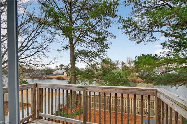 1621 Helmsley CT, Virginia Beach, VA 23464