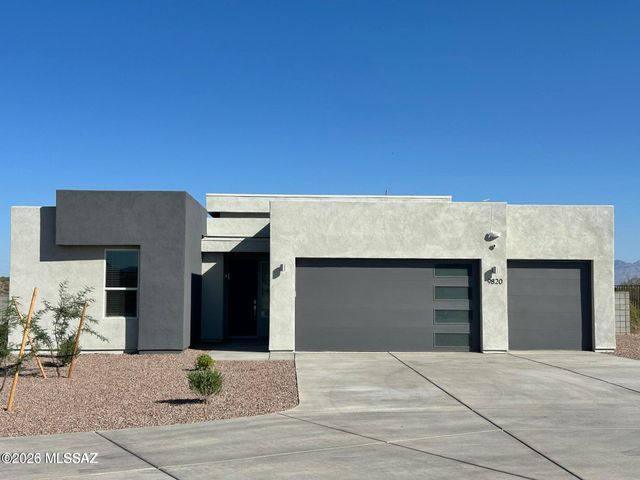 9820 S Rolling Water Drive, Vail, AZ 85641