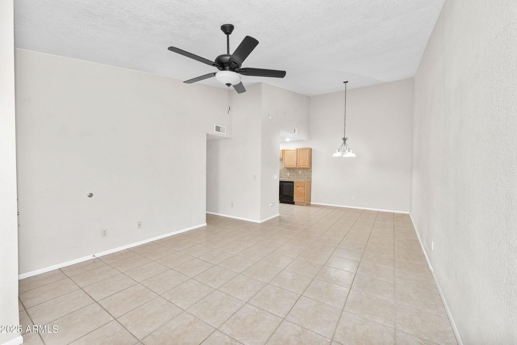 13636 N HAMILTON Drive 102, Fountain Hills, AZ 85268 — photo 5