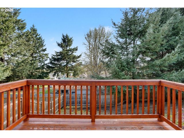 415 Nw 6TH St, Willamina, OR 97396