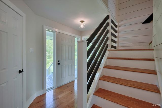 131 Pleasant Valley Road, Hammond, NY 13646