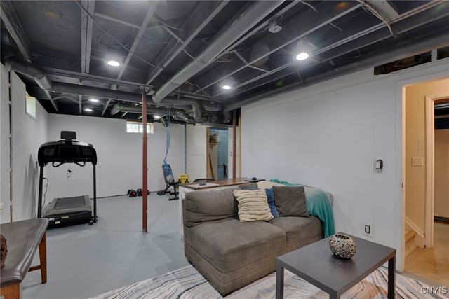 131 Pleasant Valley Road, Hammond, NY 13646