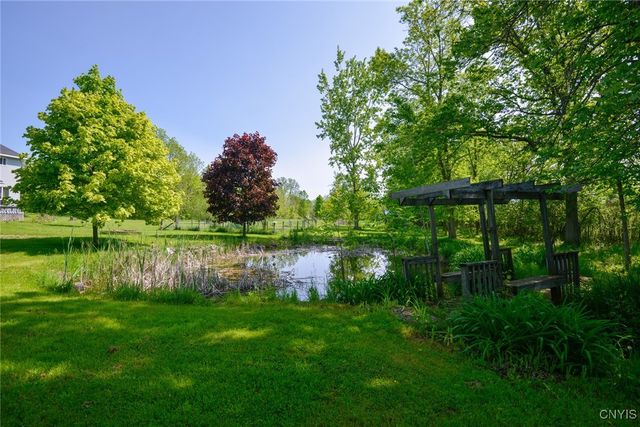 131 Pleasant Valley Road, Hammond, NY 13646