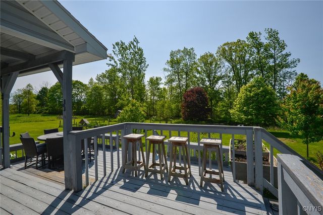 131 Pleasant Valley Road, Hammond, NY 13646