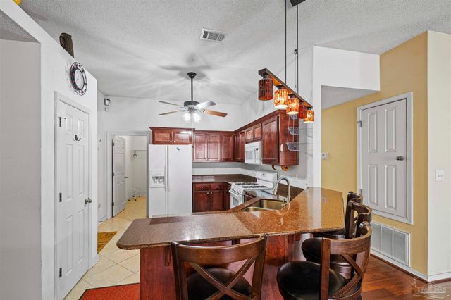 785 Ladner Dr, Pensacola, FL 32505