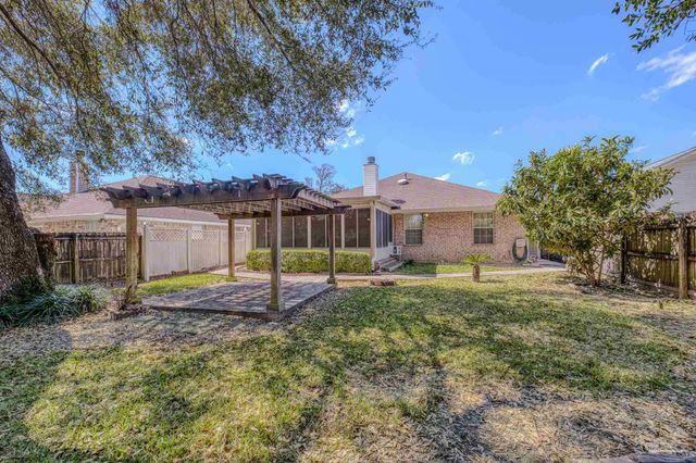 785 Ladner Dr, Pensacola, FL 32505