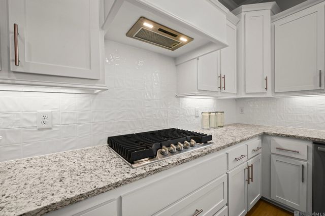 21433 Bluefin Dr, Springfield, LA 70462