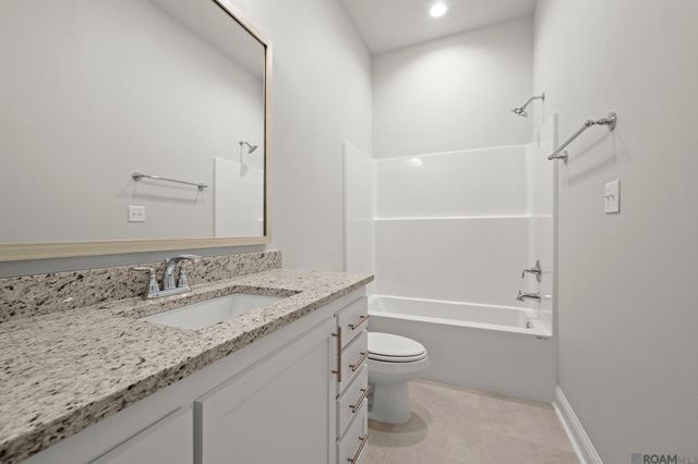 21433 Bluefin Dr, Springfield, LA 70462