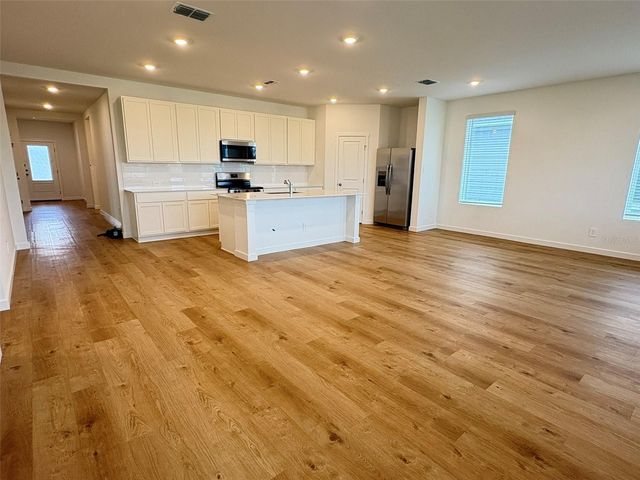 2716 MERCY CIR, Clermont, FL 34714