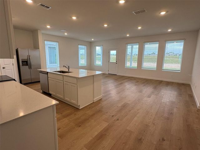 2716 MERCY CIR, Clermont, FL 34714