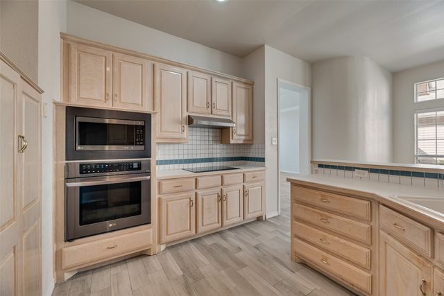2716 Carnation Drive, Richardson, TX 75082