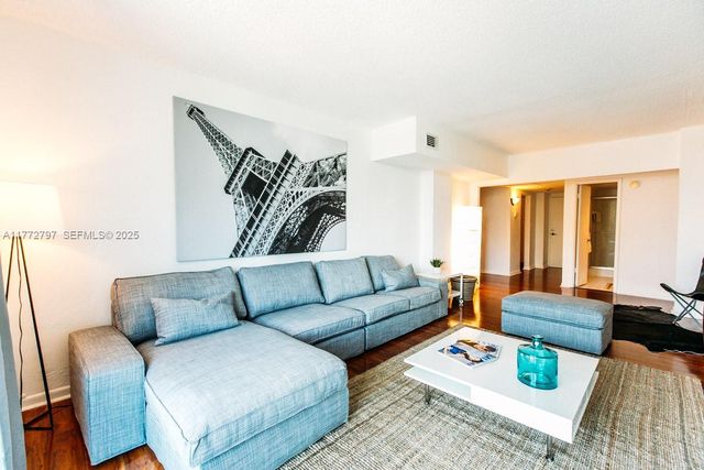19370 Collins Avenue 326, Sunny Isles Beach, FL 33160