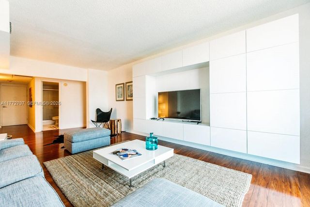 19370 Collins Avenue 326, Sunny Isles Beach, FL 33160