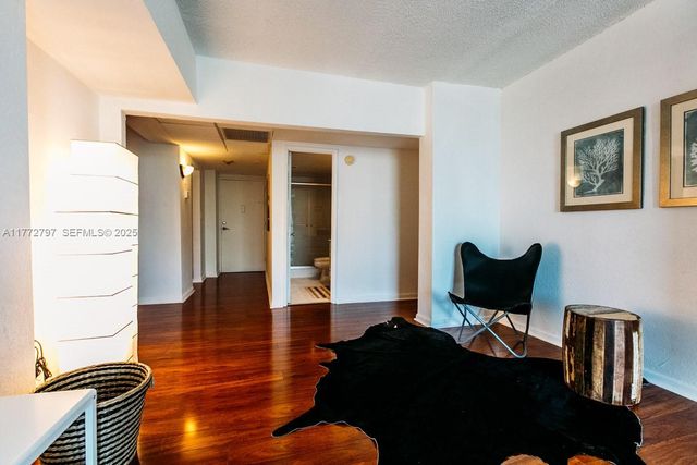19370 Collins Avenue 326, Sunny Isles Beach, FL 33160