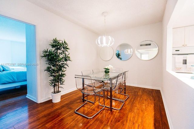 19370 Collins Avenue 326, Sunny Isles Beach, FL 33160