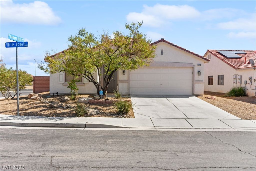 5918 Hills Echo Street, North Las Vegas, NV 89031 — exterior