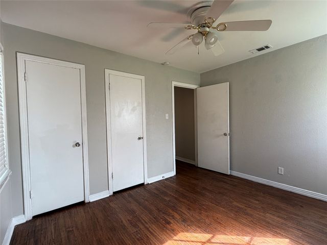 7459 Mohawk Avenue, Fort Worth, TX 76116