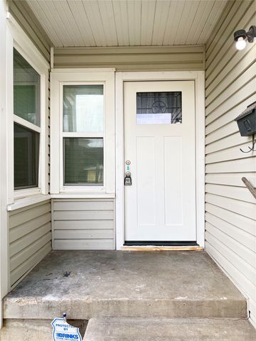 7459 Mohawk Avenue, Fort Worth, TX 76116