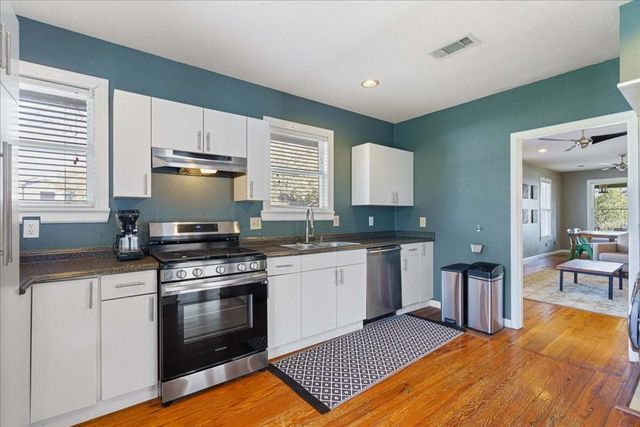 1107 E 32nd ST, Austin, TX 78722