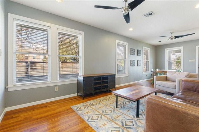 1107 E 32nd ST, Austin, TX 78722