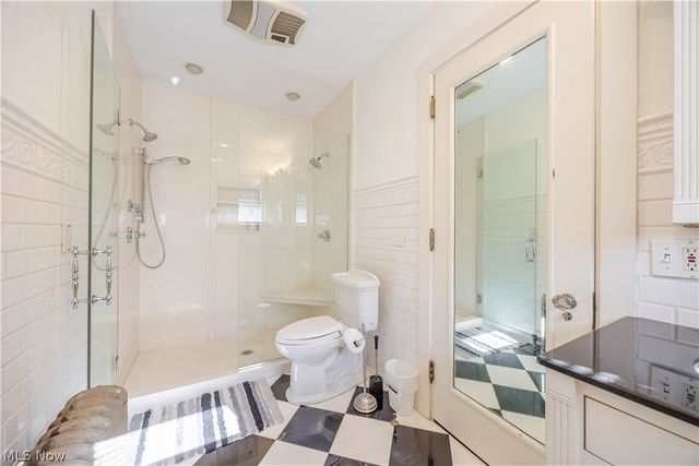 3085 Fairmount Boulevard, Cleveland Heights, OH 44118