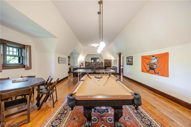 3085 Fairmount Boulevard, Cleveland Heights, OH 44118