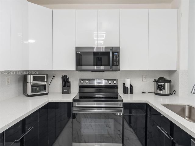 1420 NE 33rd Avenue 10915, Homestead, FL 33033