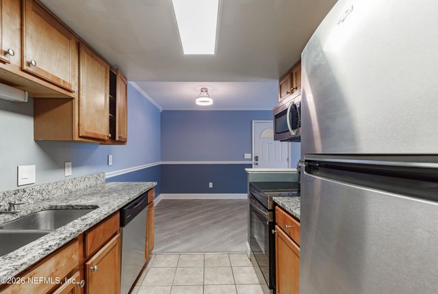 3737 LORETTO Road 905, Jacksonville, FL 32223