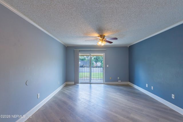 3737 LORETTO Road 905, Jacksonville, FL 32223