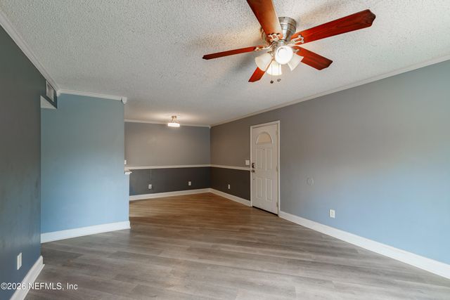 3737 LORETTO Road 905, Jacksonville, FL 32223