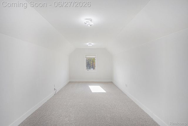 6535 Pond Drive, Washington Township, MI 48094