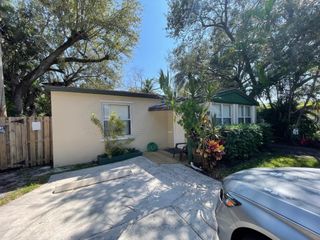 410 SW 7th St 1, Fort Lauderdale, FL 33315