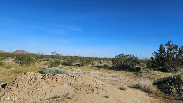 W 70th St West Street, Rosamond, CA 93560