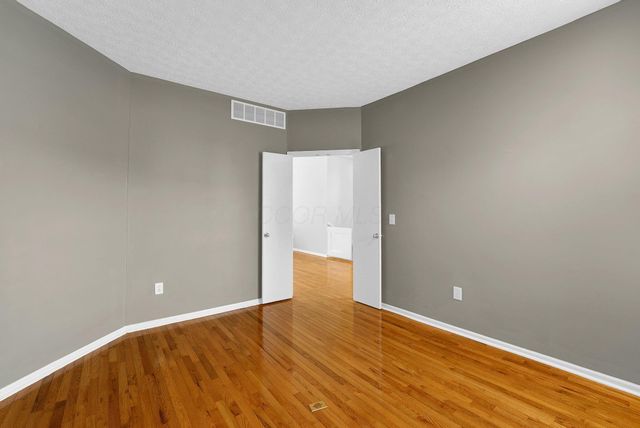2484 Alisons Street, Lewis Center, OH 43035