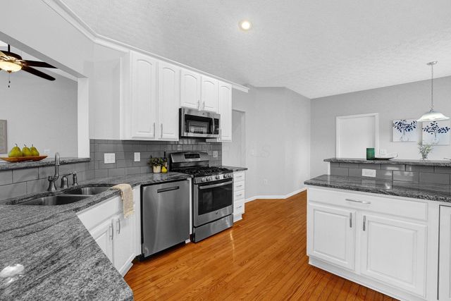 2484 Alisons Street, Lewis Center, OH 43035