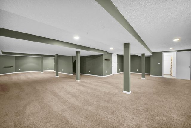 2484 Alisons Street, Lewis Center, OH 43035