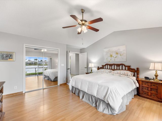 1011 NW 193rd Ave, Pembroke Pines, FL 33029