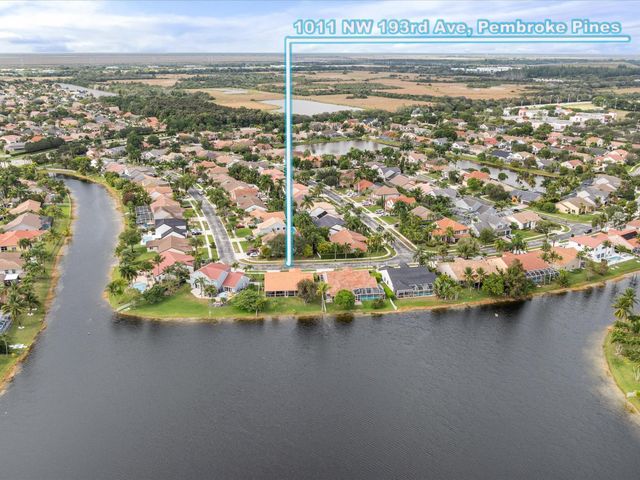 1011 NW 193rd Ave, Pembroke Pines, FL 33029