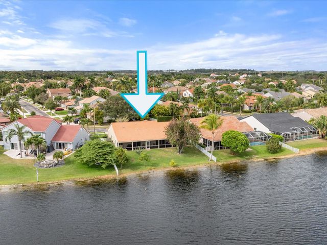 1011 NW 193rd Ave, Pembroke Pines, FL 33029