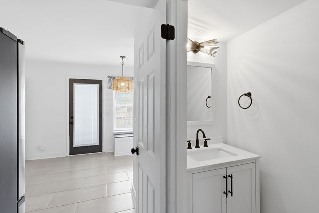 2210A 24th Ave, N, Nashville, TN 37208