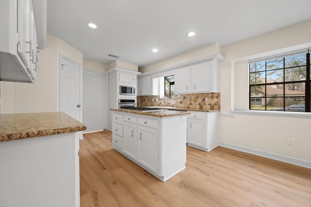 3603 Evergreen Glade Drive, Houston, TX 77339