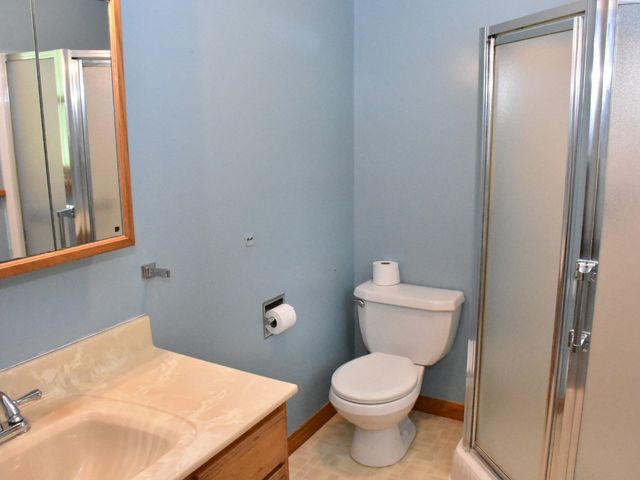 18879 E COLE Road, Meadville, PA 16335