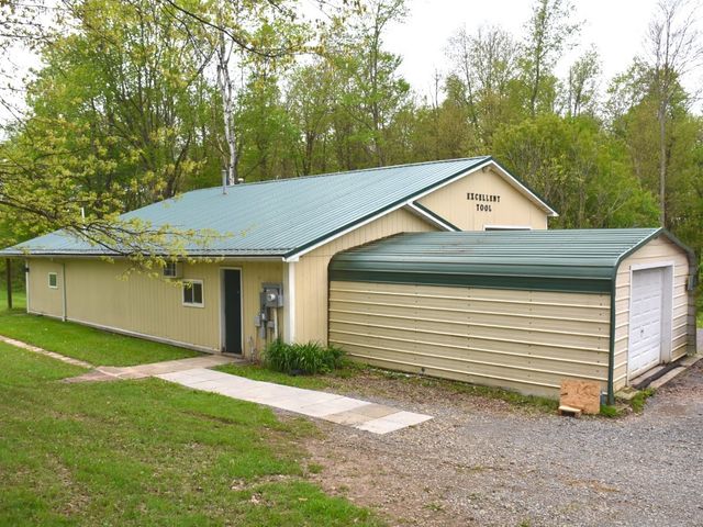 18879 E COLE Road, Meadville, PA 16335