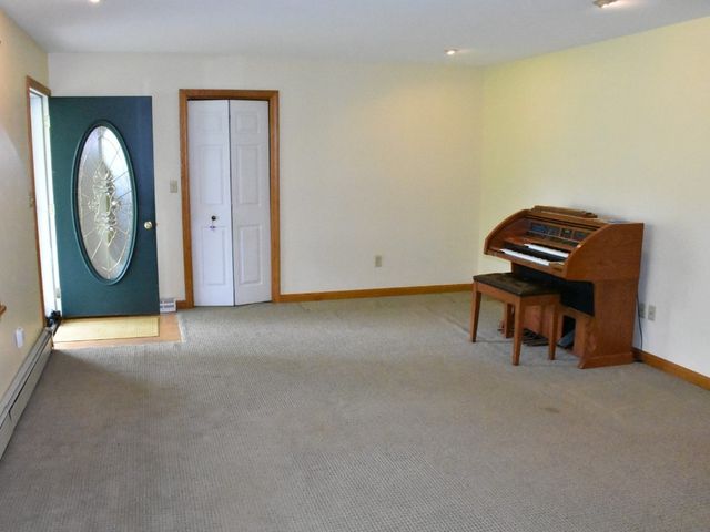 18879 E COLE Road, Meadville, PA 16335